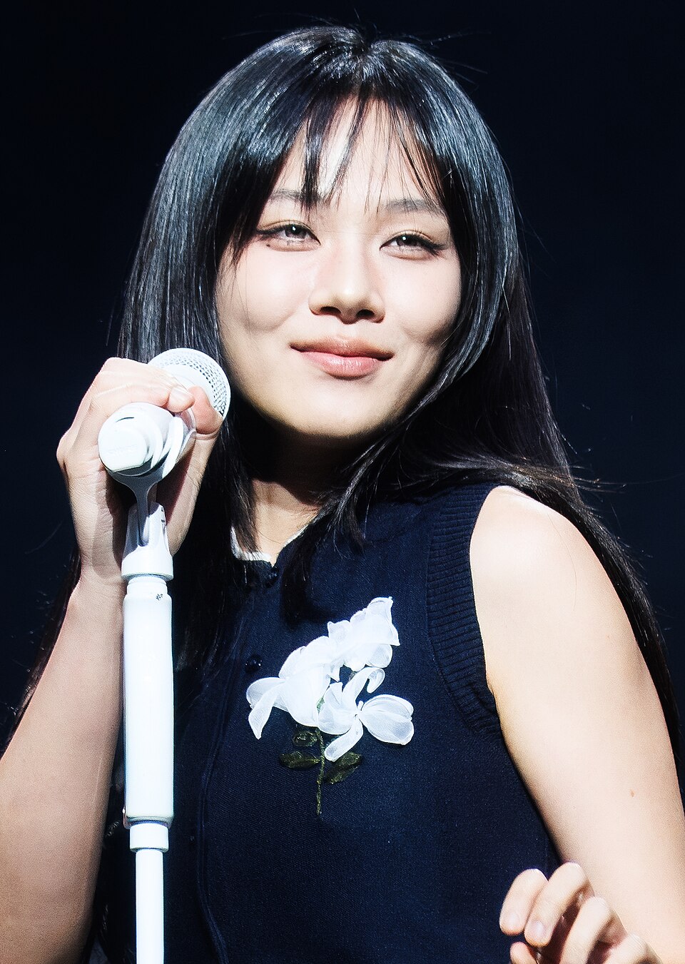 Bibi (singer)