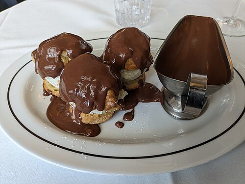 Profiterole